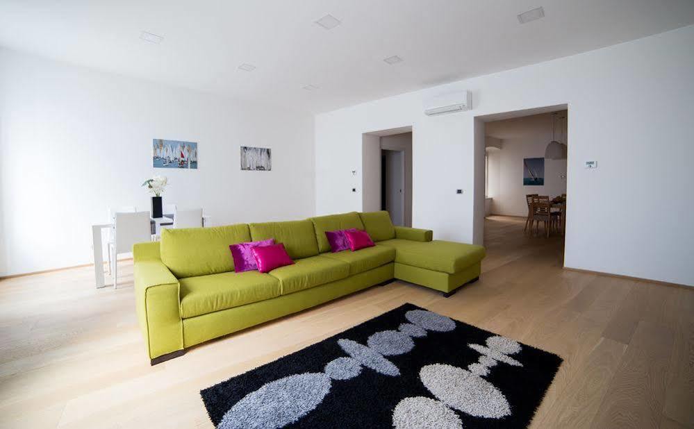 טריאסטה Residence Sara מראה חיצוני תמונה